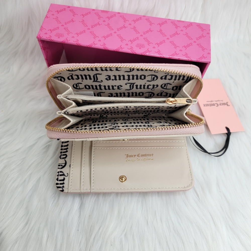 Juicy Couture Pink Diamond Multicompartment Wallet. - Picture 6 of 7